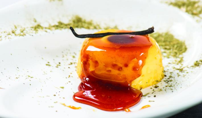 Flan con Caramelo de Cocido Quemado